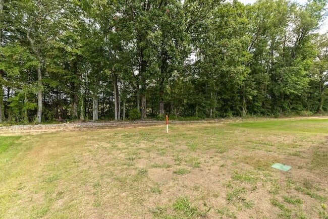 Building Photo - Coming soon-6 or 12 month lease is available