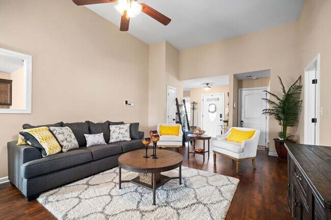 Building Photo - 3717 Tradewinds Terrace