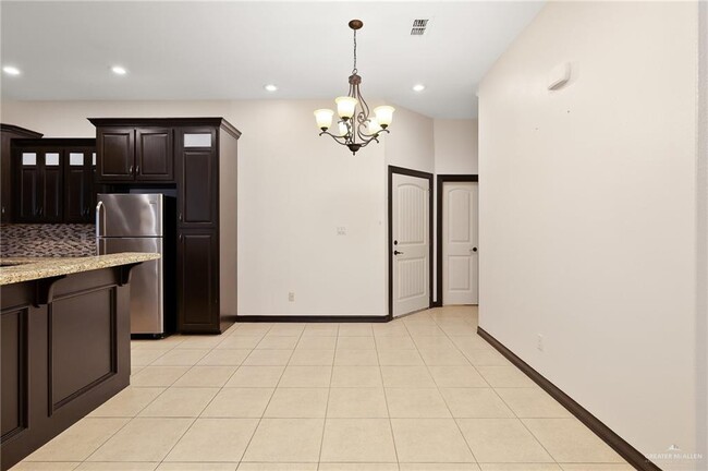 Building Photo - 15 3rd N St