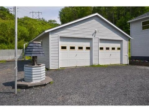 Building Photo - 708 Jericho Rd