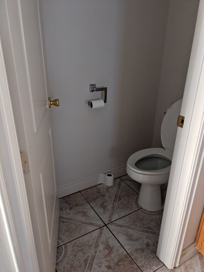 Building Photo - 8638 Rd 30