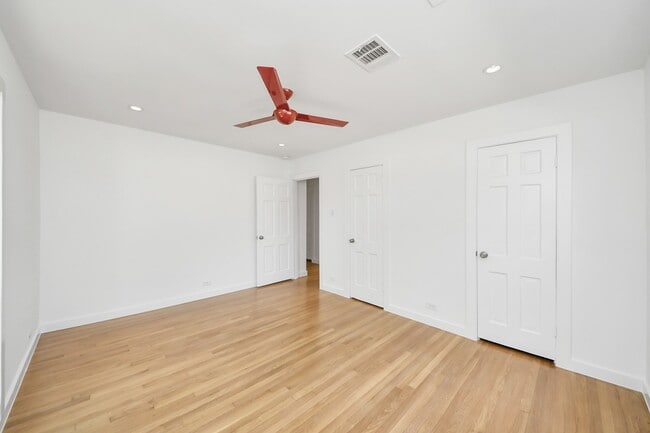 Building Photo - 7610 Highmeadow Dr