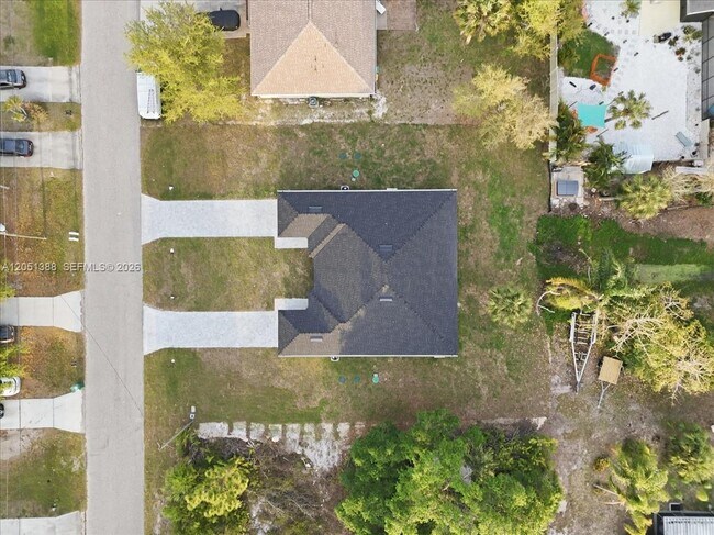 Building Photo - 9275 Anita Ave