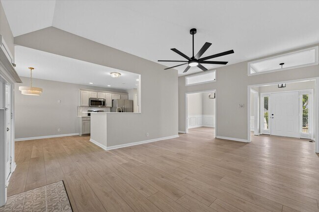 Building Photo - 3109 Holly Point