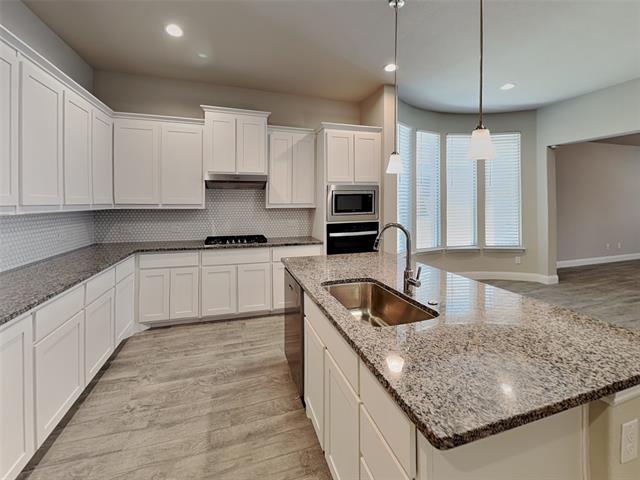 Building Photo - 2004 Windsor Dr