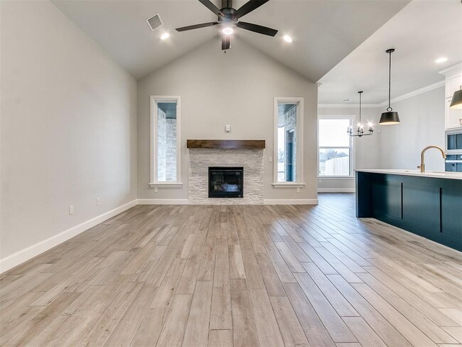 Building Photo - 3013 SW 133rd St