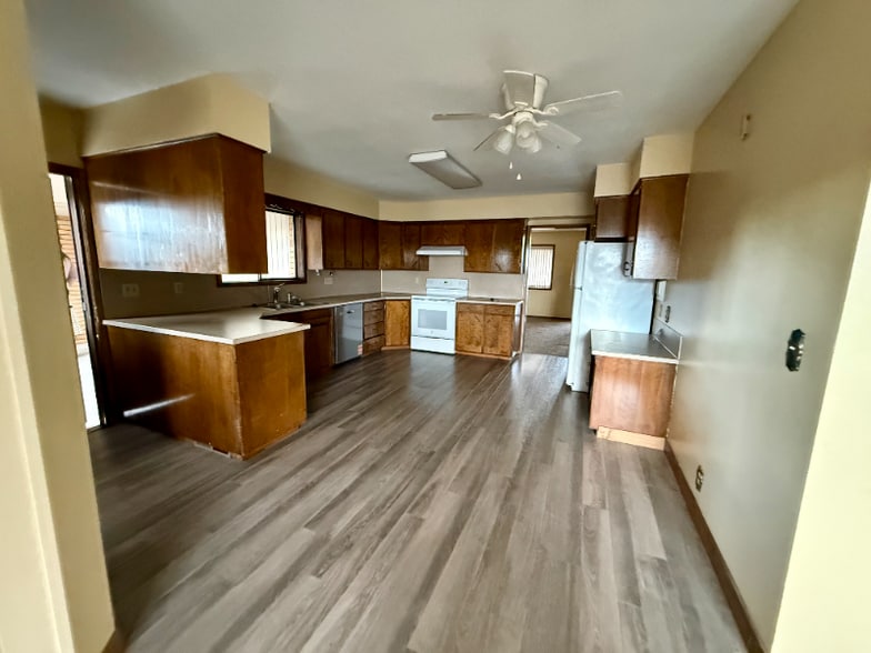 Building Photo - 565 Franklin Ct