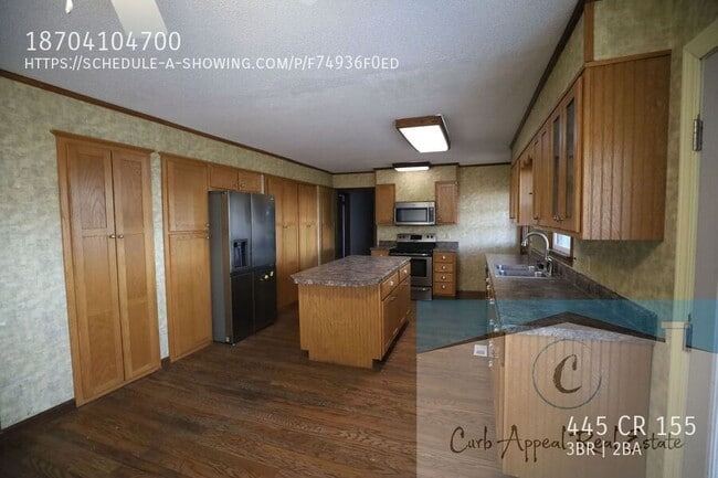 Building Photo - 445 CR 155