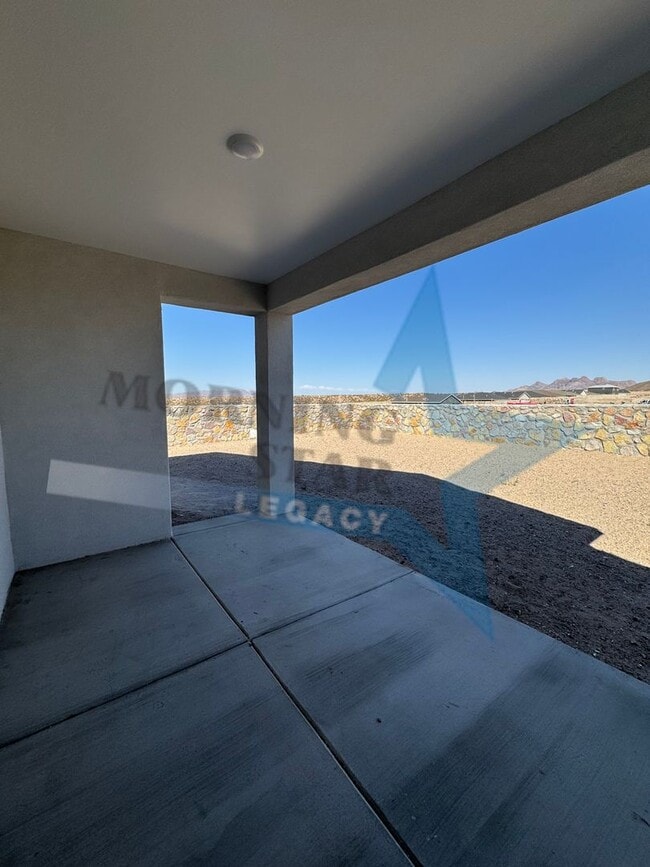 Building Photo - 3 New Construction - Move in Ready!