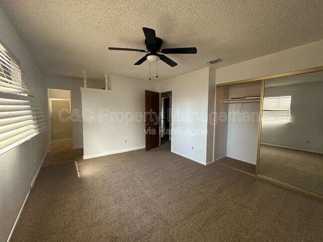 Building Photo - 14170 Montecito Pl