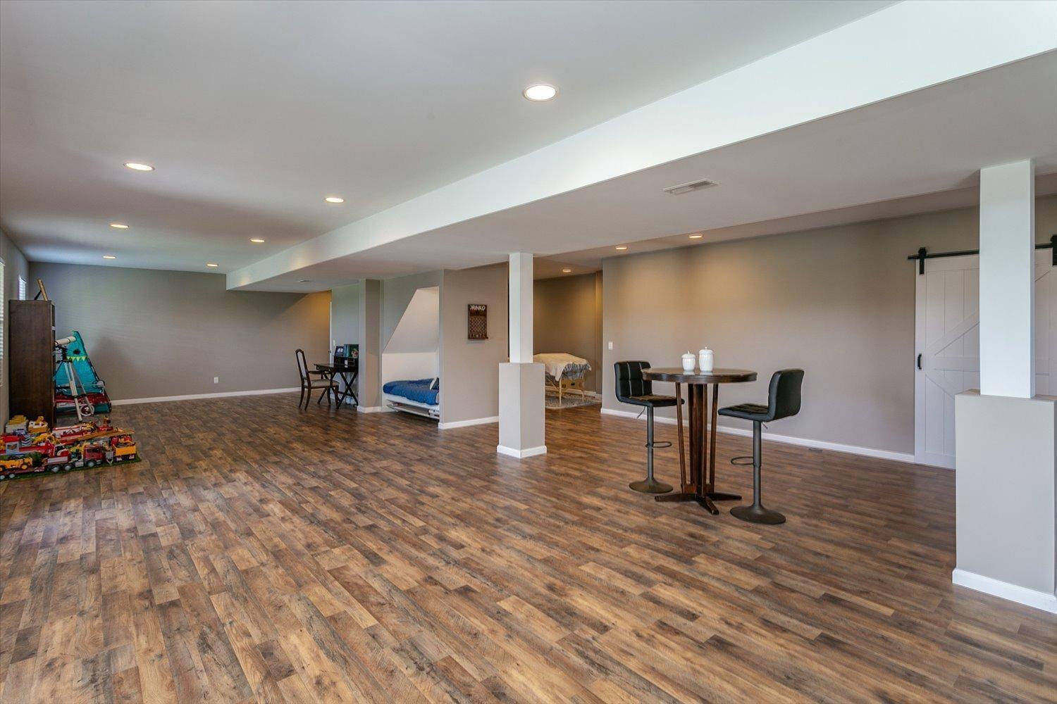 Building Photo - 5107 Elm Leaf Trl