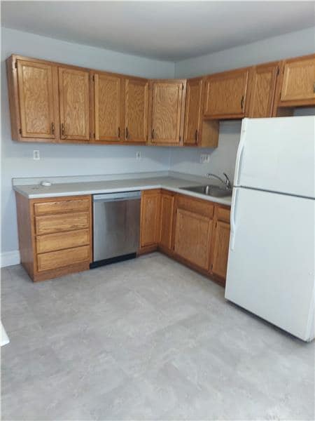 Building Photo - 547 Gallivan Blvd