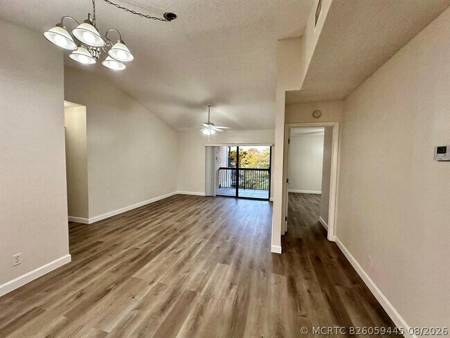 Building Photo - 5641 Riverside Dr