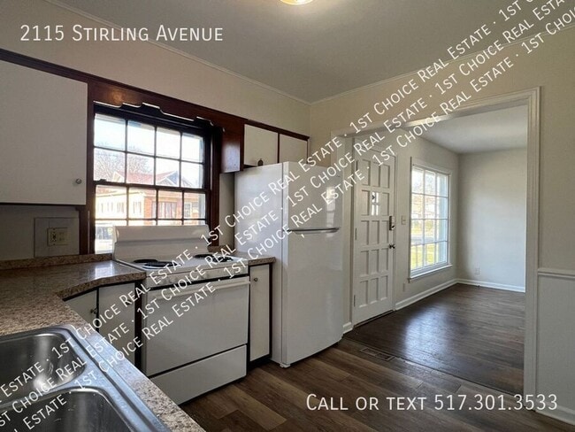 Building Photo - 2115 Stirling Ave