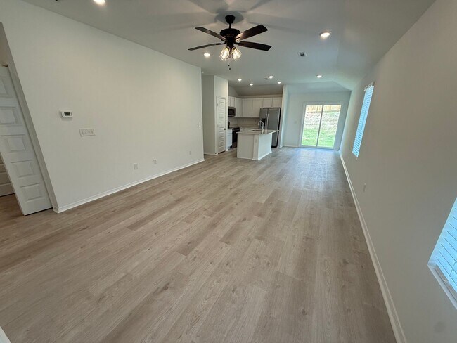 Building Photo - 1028 Raven Walk Dr