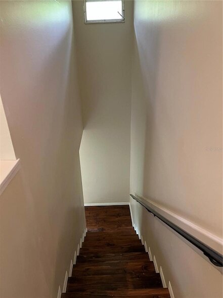 Building Photo - 1525 SE 25th St