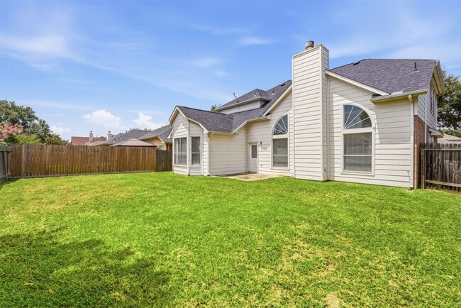 Building Photo - 9322 Eaglewood Glen Tr