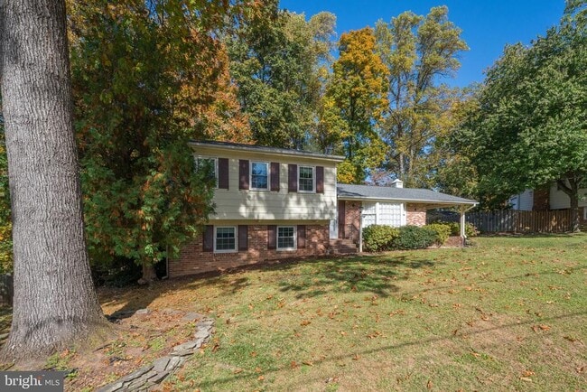 Building Photo - 9912 Colony Rd