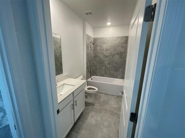 Building Photo - 6241 Blissful St