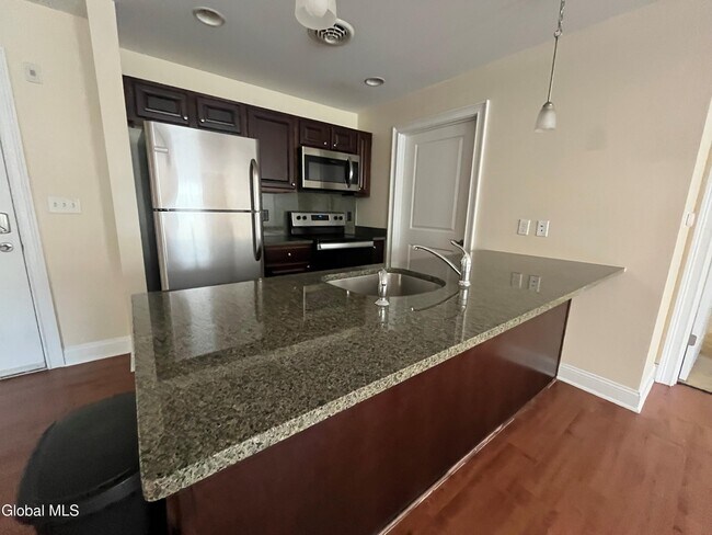 Building Photo - 74 Weibel Ave