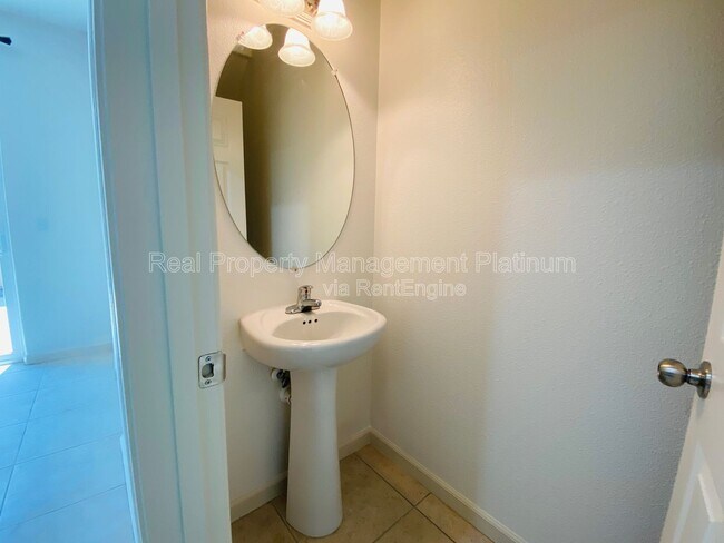 Building Photo - 3628 Elevations Way