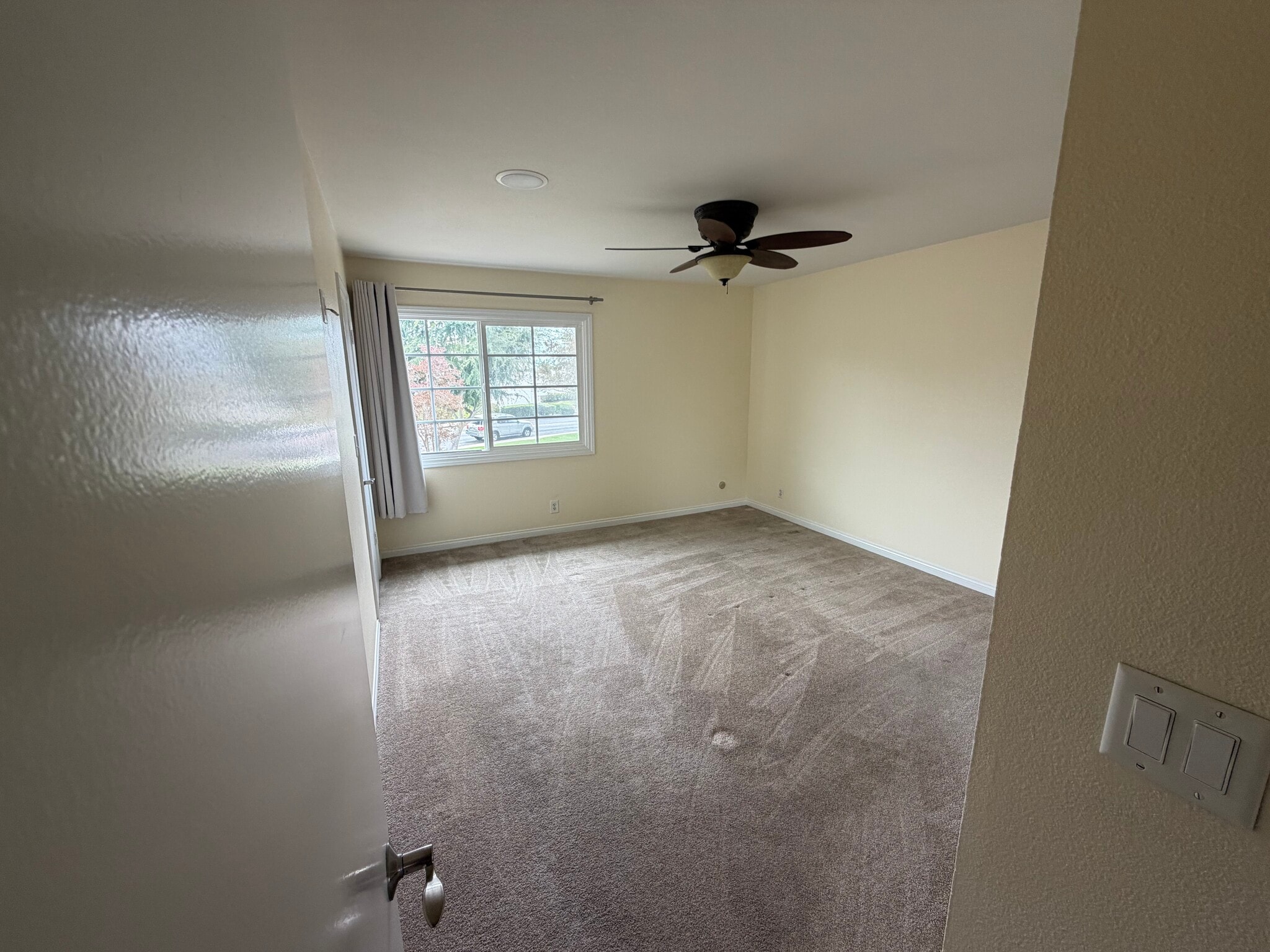 Building Photo - 5063 Argyle Dr