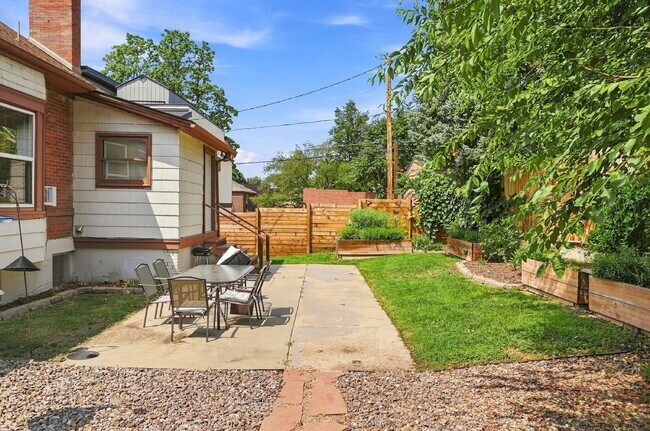 Building Photo - $1,595.95 with $300 Off The First Month's Rent, 2 Beds - 1 Bath, Duplex in Denver with Window A/C!
