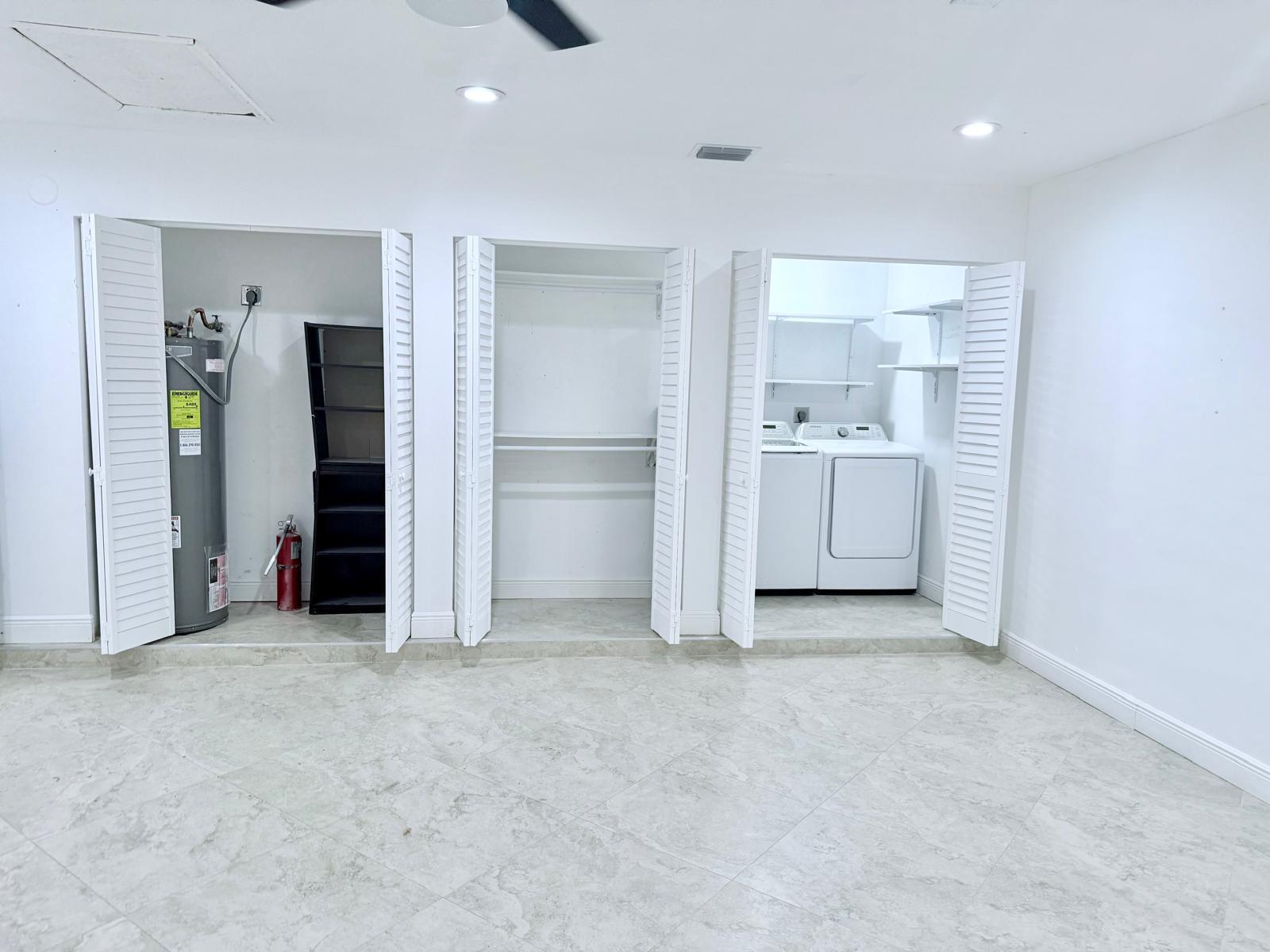 Building Photo - 34 Paxford Ln