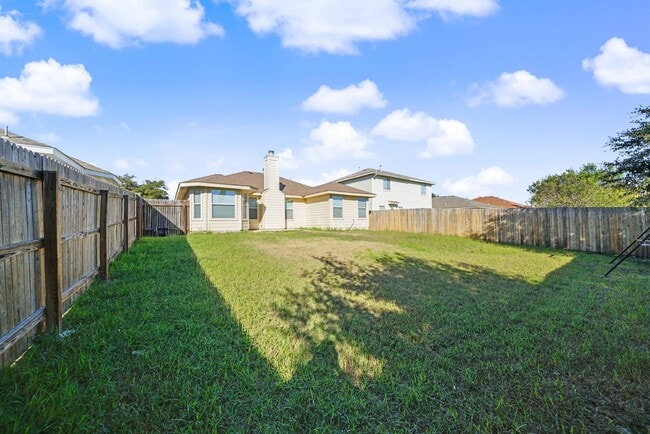 Building Photo - Updated Single-Story Home in Escondido North - Realtor Commission: $500
