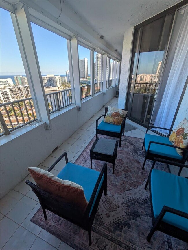 Building Photo - 300 Three Islands Boulevard