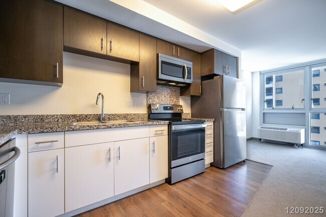 Building Photo - Ke Kilohana –$2700 Modern 1 Bed / 1 Bath Condo with Parking in Ward Village