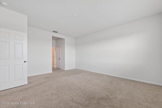 Building Photo - 830 Remington Green Dr SE