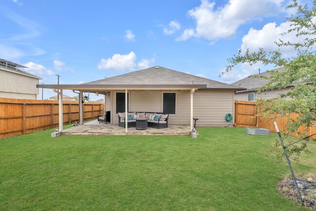 Building Photo - "Charming 3-Bed, 2-Bath Oasis on Greywacke...