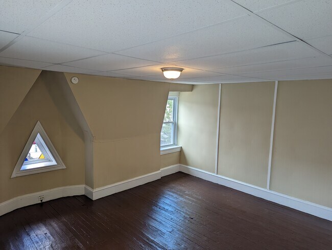 Building Photo - 52 Terrace St