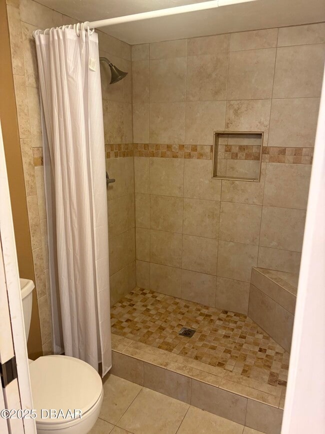 Building Photo - 275 Indigo Dr