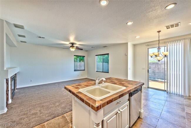 Building Photo - 981 Wagner Valley St