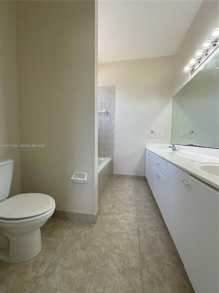 Building Photo - 15285 SW 88th Terrace