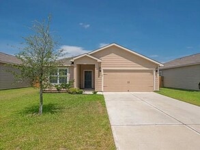 Building Photo - 976 Lake View Cir W