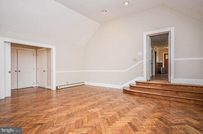 Building Photo - 7205 46th St