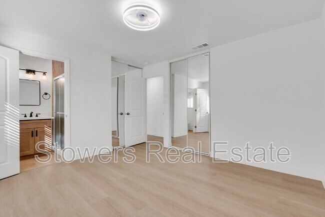 Building Photo - 3225 Claudia Dr