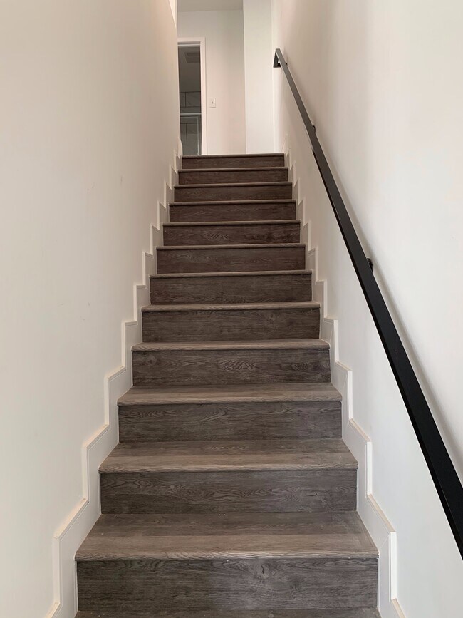 Building Photo - 2507 Cincinnati St