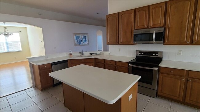 Building Photo - 31422 Bridgegate Dr