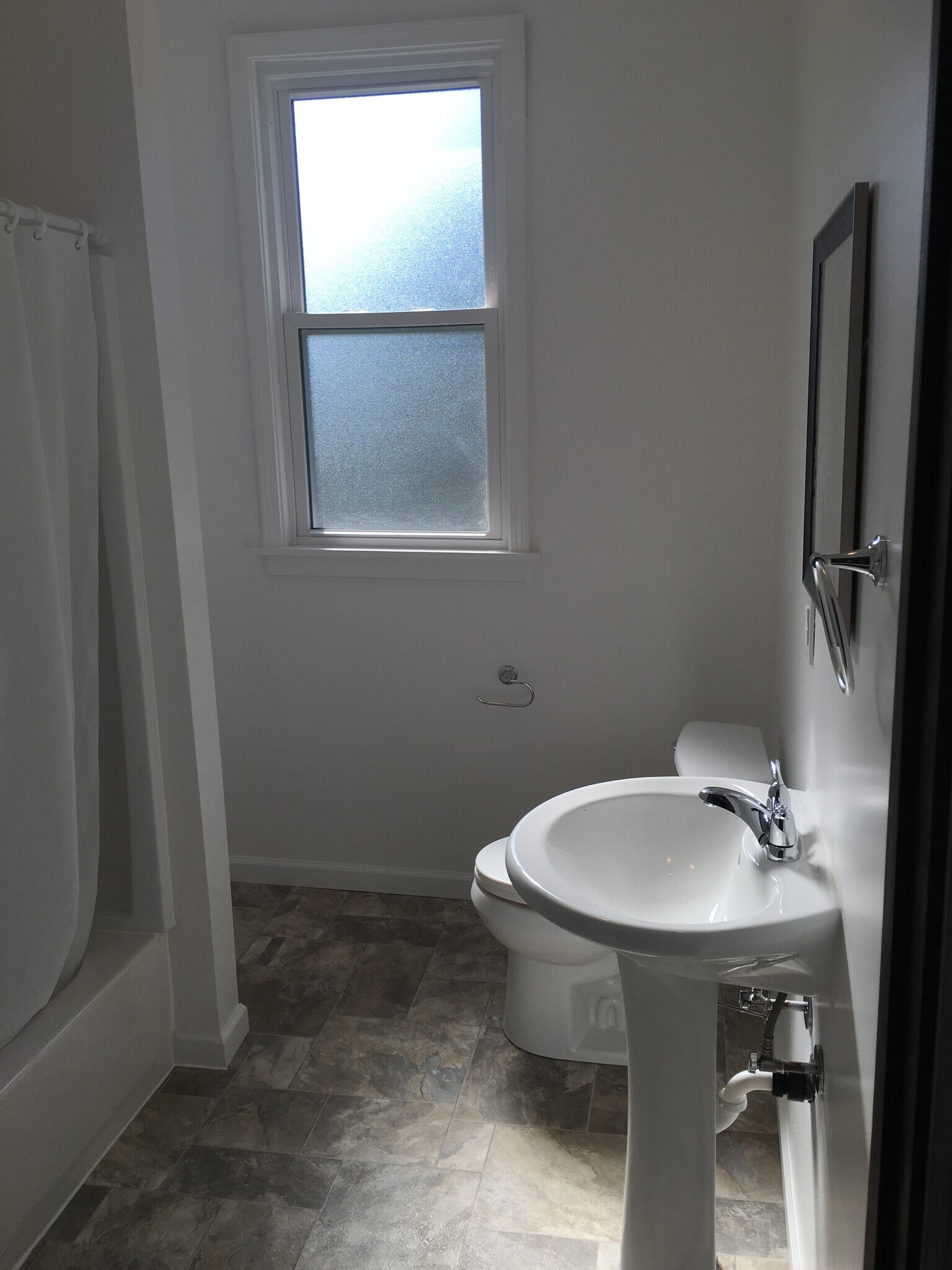 Building Photo - 3306 Iowa St