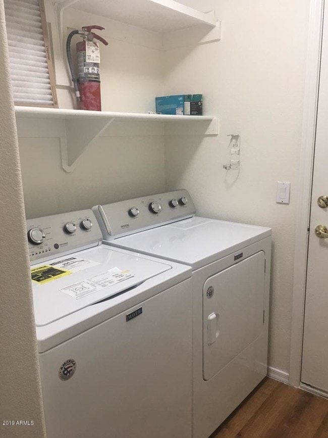 Building Photo - 844 N Granite St