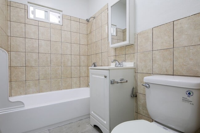 Floorplan - Newly Remodeled Studio Apartment