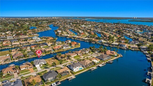 Building Photo - 144 Gulfport Ct