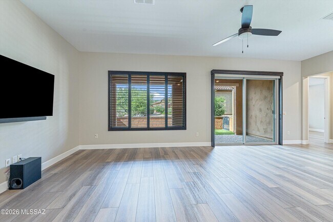 Building Photo - 61370 E Flint Dr