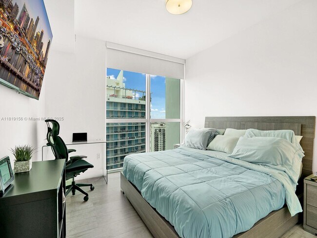 Building Photo - 1080 Brickell Ave