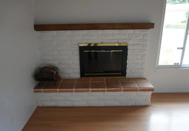 Building Photo - 630 Pine Spring Ln