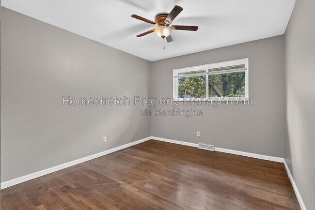 Building Photo - 9993 Fox Hall Ct